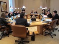 La oposición dice que el PP "viola" el consenso parlamentario con la reducción de escaños, a debate el próximo pleno