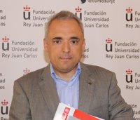 Dirigente del PSOE anuncia que sus diputados no consumirán Coca-Cola mientras plantee despidos
