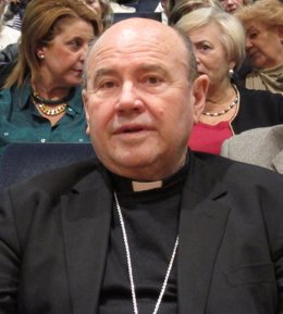 El arzobispo de Zaragoza, monseñor Manuel Ureña