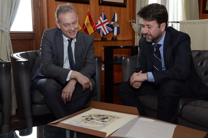 Simon Manley y Carlos Alonso