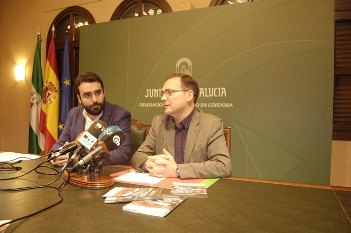 Mayoral y Moreno en la rueda de prensa