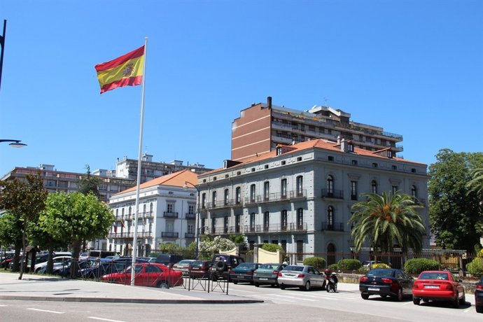 Bandera española en Laredo 