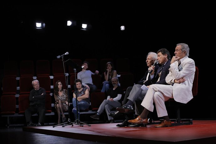 Escena de 'Ensayando a Don Juan'