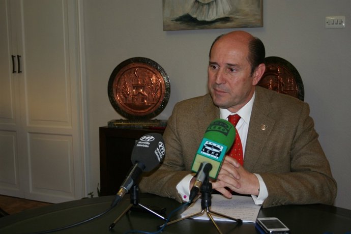 El alcalde de Montilla, Federico Cabello de Alba