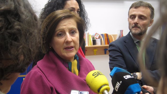 La consejera de Salud, María José Sánchez Rubio, en Huelva.
