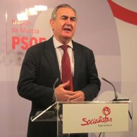 El PSOE afirma que la Región está "desgobernada", porque el Gobierno actual "no la defiende"