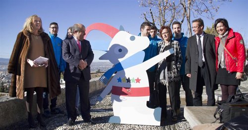 Presentación de la mascota de la Universiada de Invierno 2015