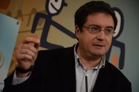 Óscar López (PSOE), sobre Treviño: "Defendemos lo que establecen los estatutos de autonomía, entre otros el de CyL"