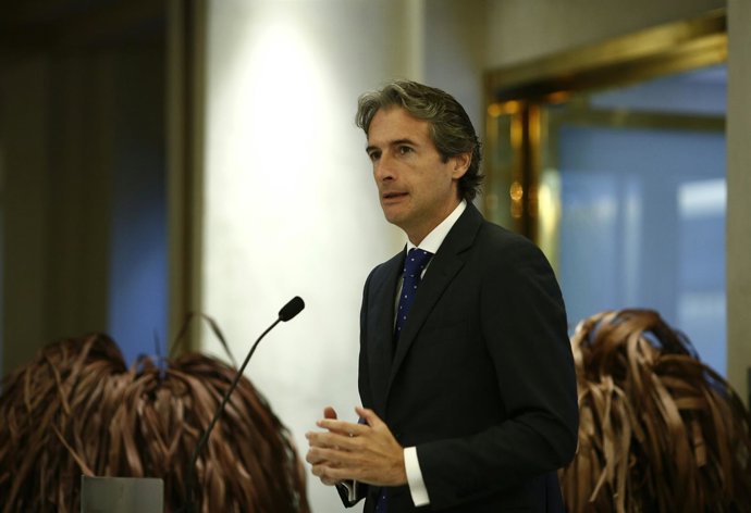 El presidente de la FEMP, Íñigo de la Serna