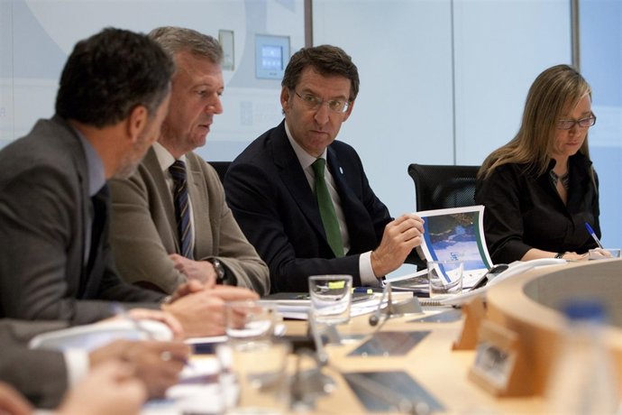 El presidente de la Xunta, Alberto Núñez Feijóo, en el Consello