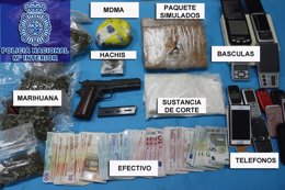 Material intervenido a narcotraficantes en Galicia.