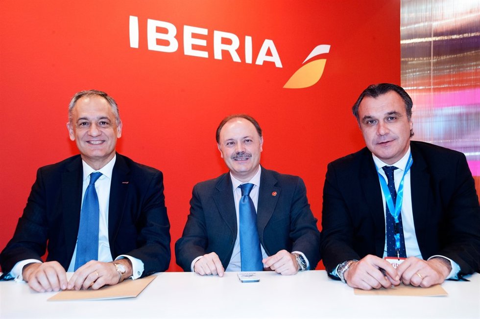 Foto acuerdo de CEAV e Iberia