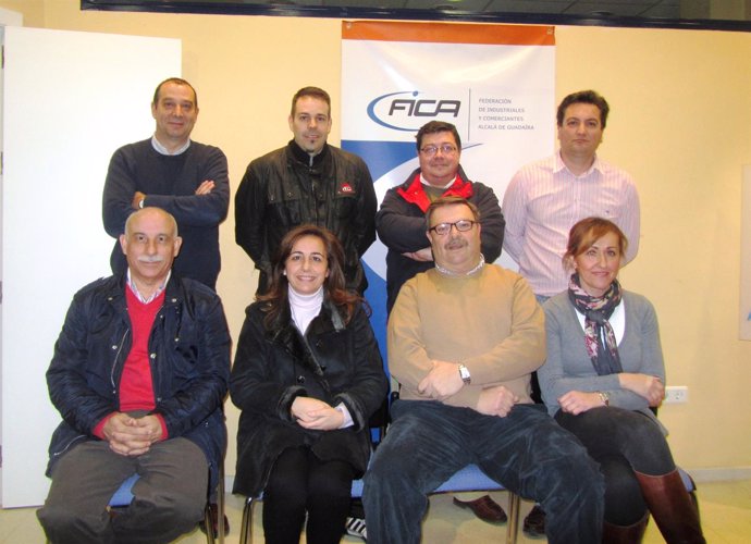 Miembros de la Asociación de Productores de Tortas de Alcalá