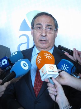 Manuel García-Izquierdo. 