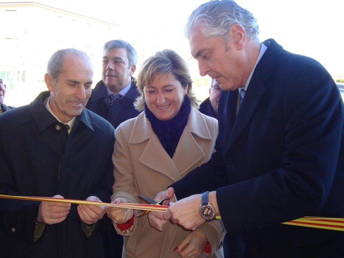 Acto de inauguración del pabellón