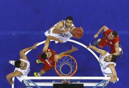 Bourousis en el CAI Zaragoza - Real Madrid