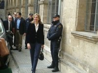 Urdangarin.- La Infanta al·lega "molta confiança en el seu marit" per explicar Aizoon, segons l'acusació