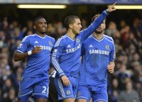 (Crónica) El Liverpool sonroja al Arsenal y el Chelsea se pone líder