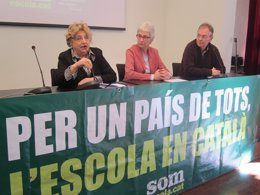Somescola anuncia movilizaciones contra fallos sobre el catalán en las aulas