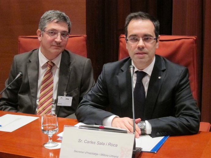 El el dtor de la Agencia de la Vivienda Jaume Forn y el secr de Vivienda C.Sala