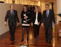 Rubalcaba, con Soraya Rodríguez, Valenciano y Jáuregui en el Congreso