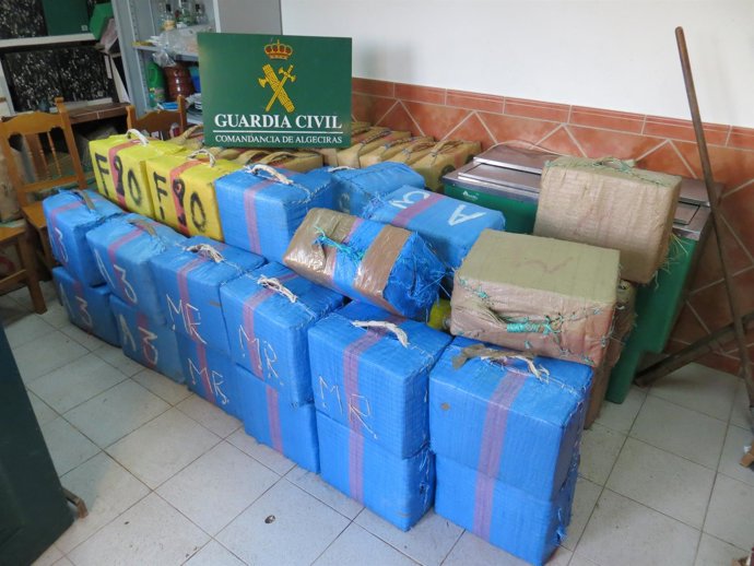 Droga intervenida por la Guardia Civil