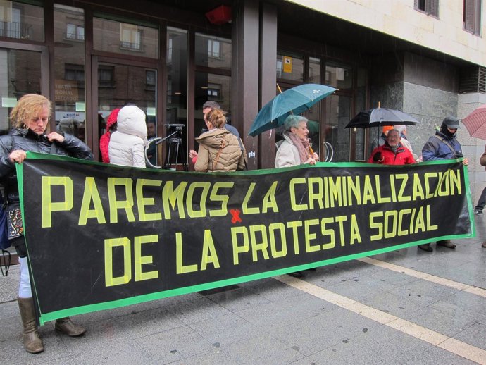 Los agredidos y detenidos el 2 de febrero en los juzgados