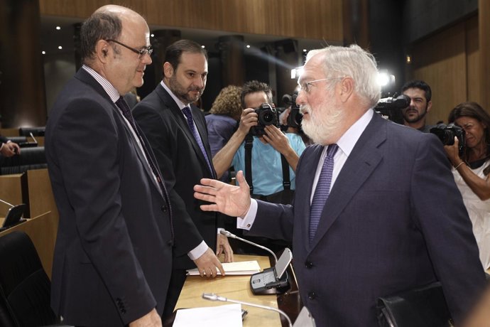 Ministro de Agricultura, Miguel Arias Cañete, en el Congreso
