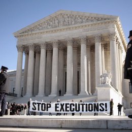 El Tribunal Supremo de Estados Unidos EEUU, protestas por la pena de muerte y la
