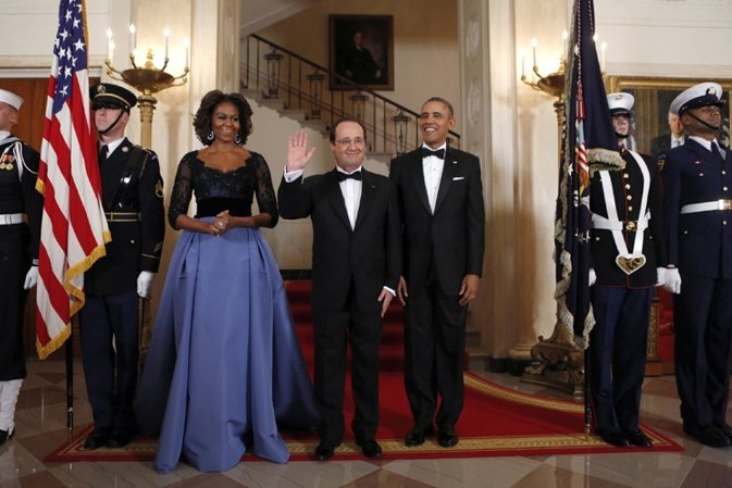 U.S. President Barack Obama and first lady Michelle Obama welcome French Preside