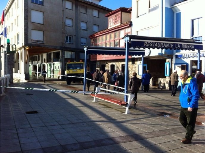 Temporal de olas en Luanco
