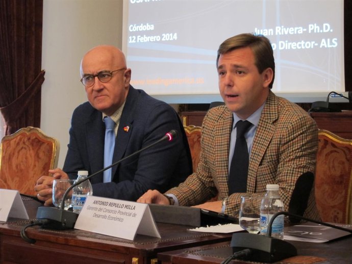 Rivera y Repullo en la presentación de la jornada