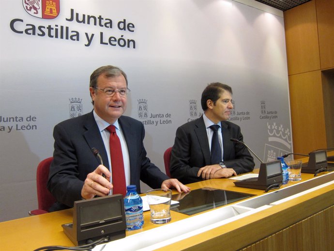 Silván y Martín informan sobre la renovación del compromiso de Ecoembes y Junta