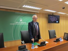 El consejero de Economía, Innovación, Ciencia y Empleo, José Sánchez Maldonado