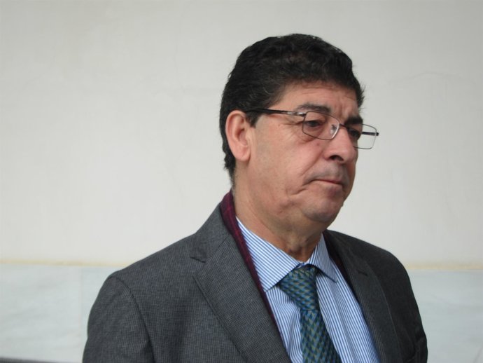 Diego Valderas, hoy ante los medios