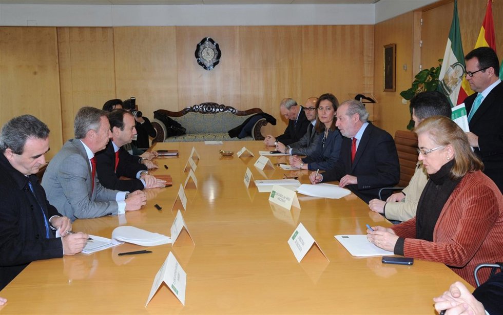Firma de las operaciones de crédito.