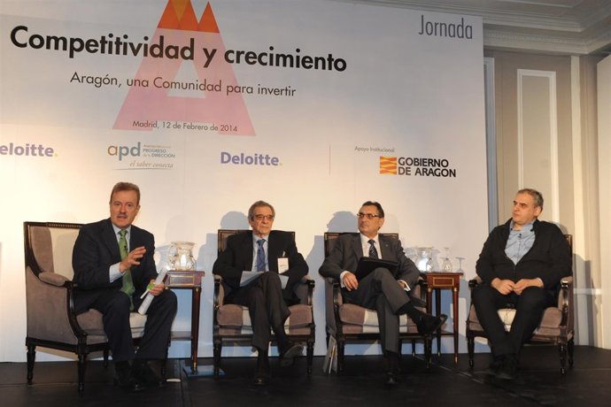 Antonio Cobo en la jornada sobre Aragón