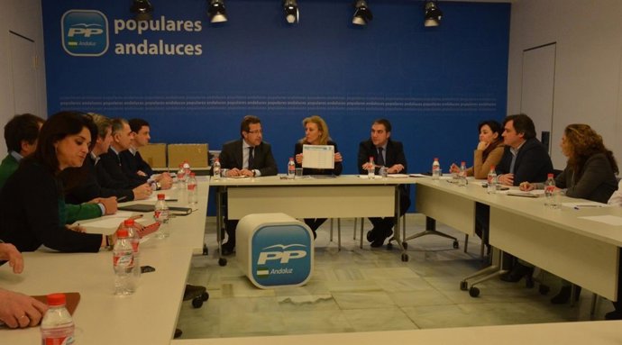 Reunión del Comité Organizador del Congreso del PP-A