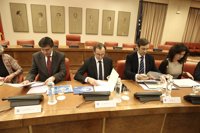 Alonso asume la ruptura de la disciplina de voto de Villalobos, que califica de "muy previsible"