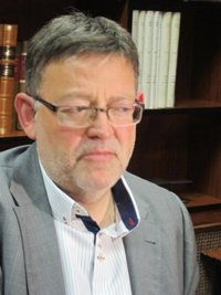 Puig afirma que estamos ante "un gobierno del caos" que "busca desunir a los valencianos" con el dictamen del CJC