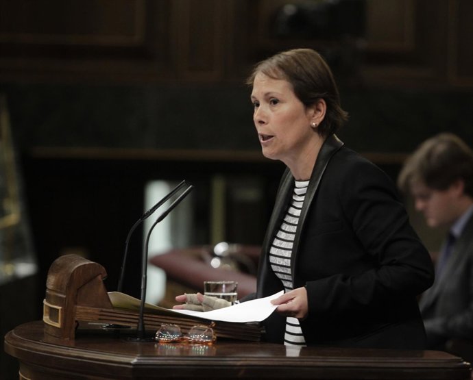Uxue Barkos, diputada de Geroa Bai, en el hemiciclo