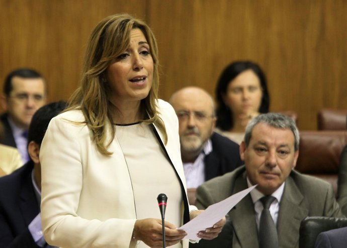 Susana Díaz, en el Pleno del Parlamento