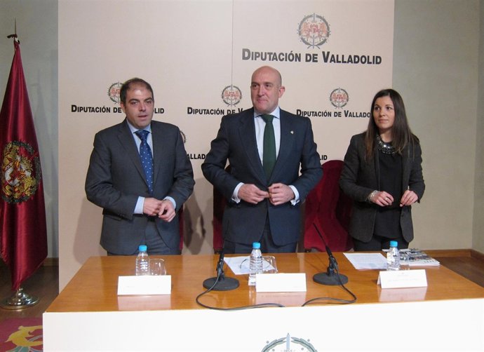 Amor (i), Carnero (c) y Mayo (d)