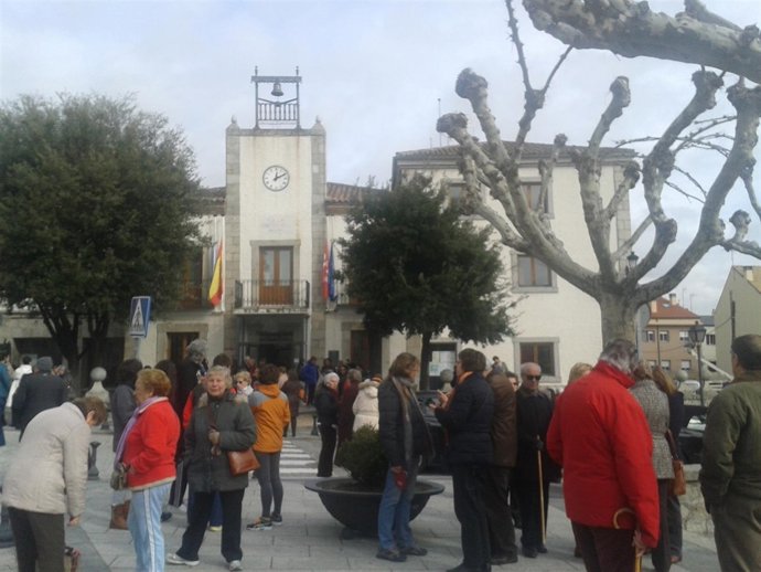 Concentración en El Escorial