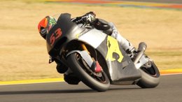 Rabat marca la pauta en los entrenos de Moto2 de Cheste