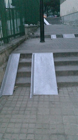 Rampa en la Calle Oviedo