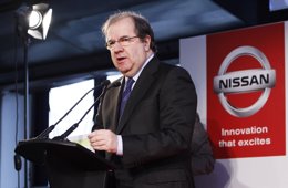 Hererra en la planta de Nissan en Ávila