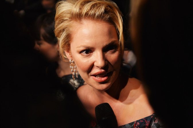 Katherine Heigl pide donaciones para terminar su última película