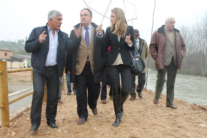 Visita a las obras de la CHG en la pedanía de Mogón