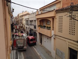 Buscan a un atrapado en el derrumbe de un edificio en Sabadell